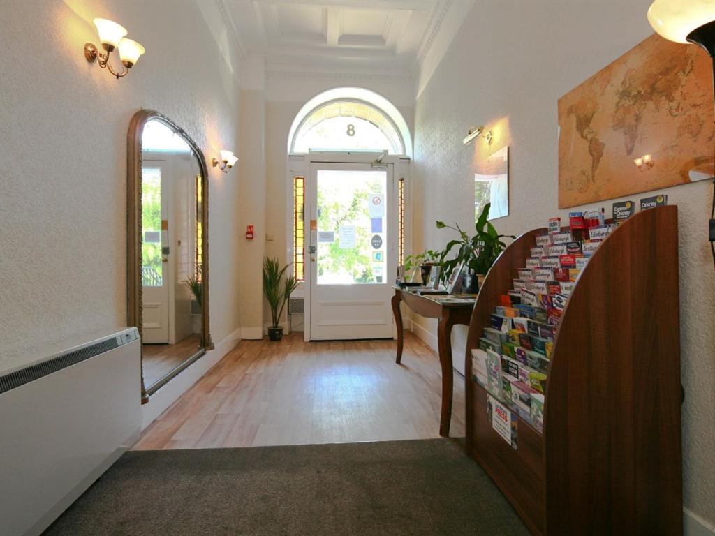 Halcyon House Гостевой дом